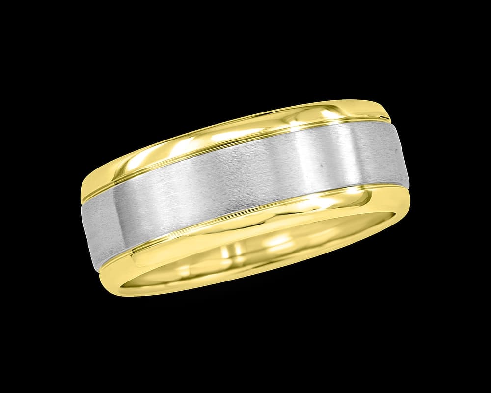The Bryce 8mm Mens Band with Rounded Edges
